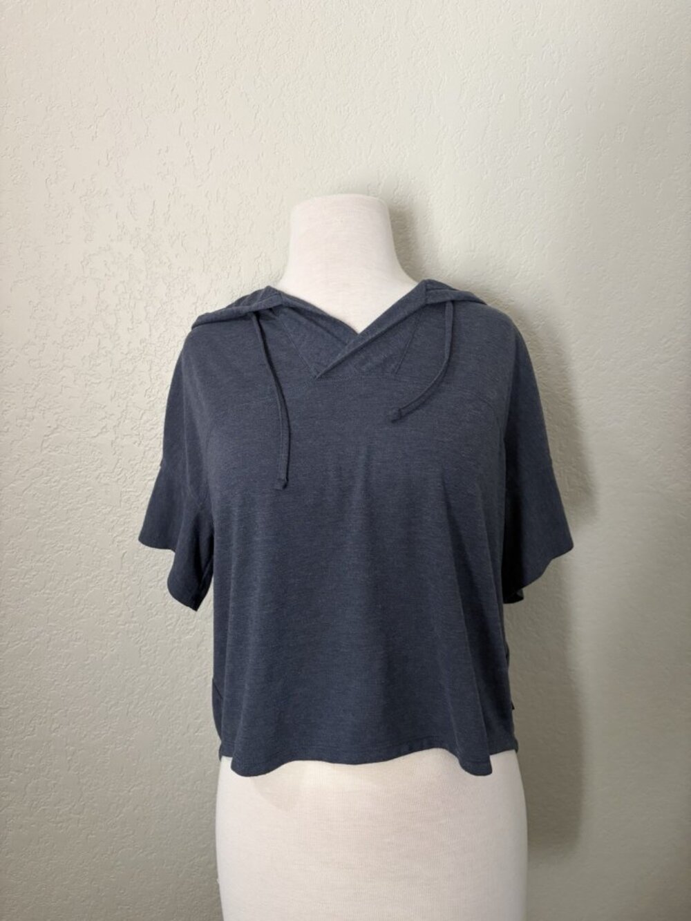The North Face Heather Navy Blue  Pullover Hoodie Cropped Sz S